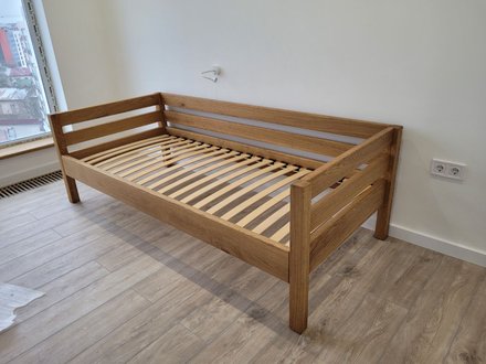 Łóżko pojedyncze 80x200 WoodMost z litego dębu 0002-L
